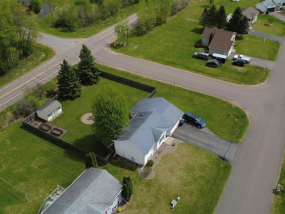 2nd image of 2606 Parkway Lane