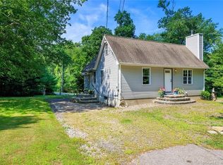 6 Swanson Dr, Coventry, CT 06238