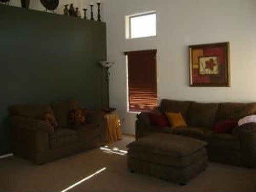 3rd image of 1707 E Jeanne Ln