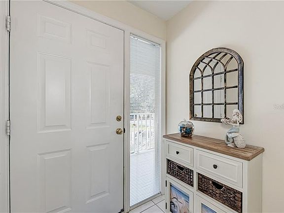 3rd image of 206 Silver Lake Dr Unit 202