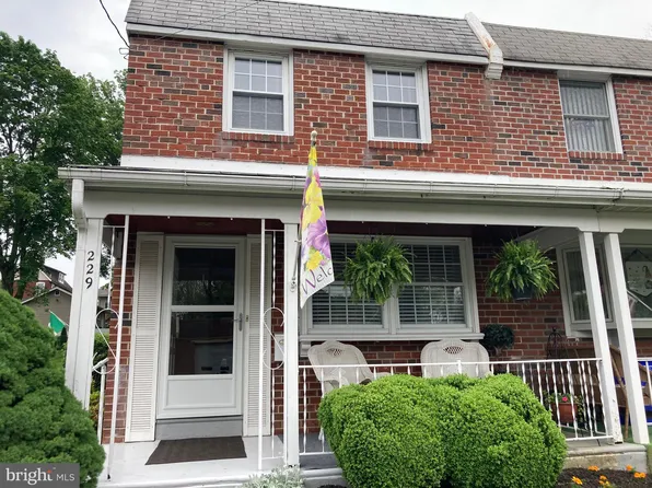 229 Robbins Ave, Jenkintown, PA 19046