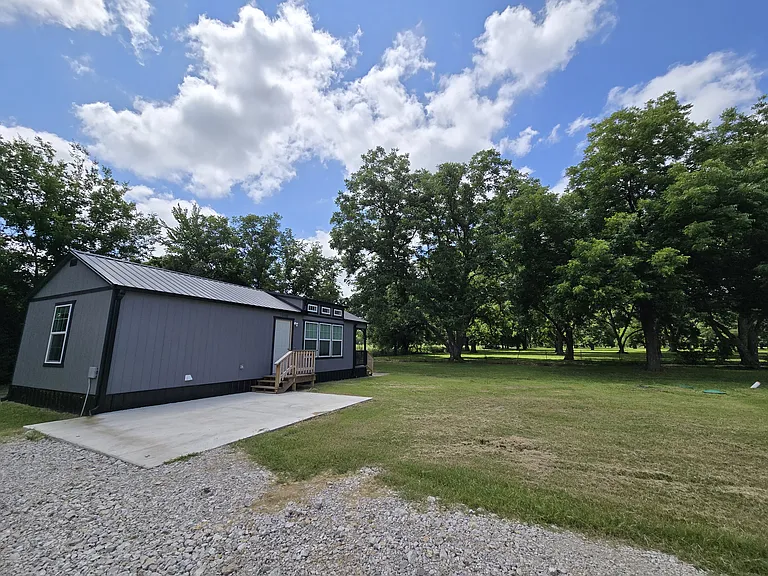 16008 E Highway 64 — Photo 2