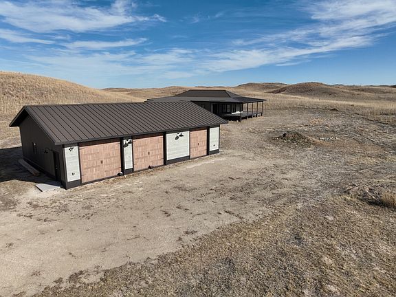 4th image of 38585 S Crookston Rd