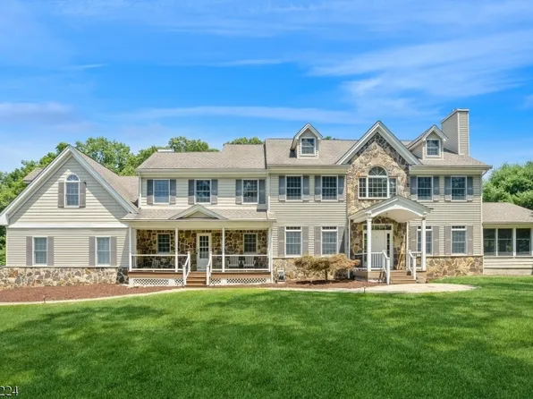 4 Julia Ct, Boonton Twp., NJ 07005