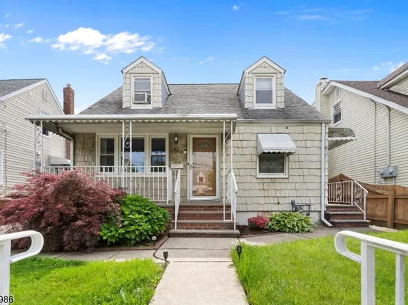 623 W Blancke St, Linden City, NJ 07036