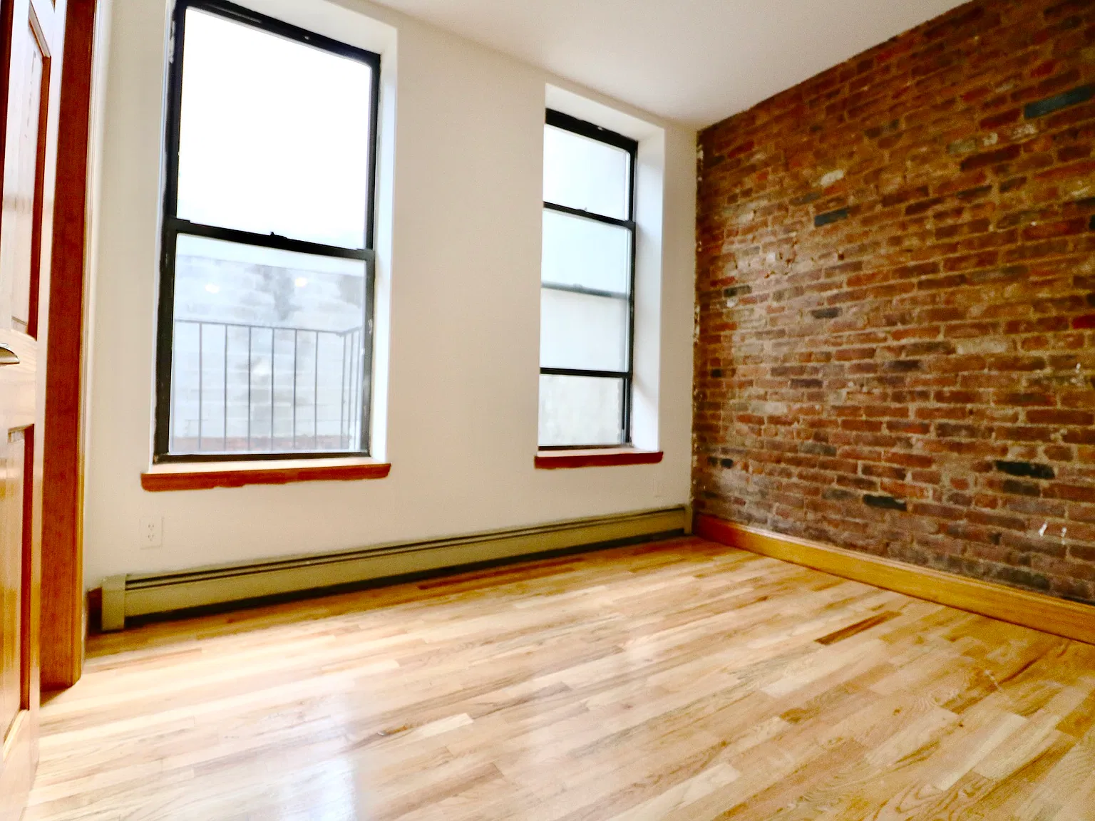 814 10th Avenue — Photo 3