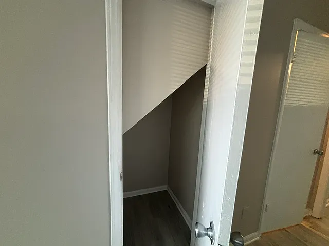 2 bed, 1.5 bath, 950 sqft, $1,025 — Photo 3