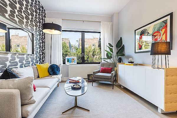 1st image of 176 Woodward Ave APT 1