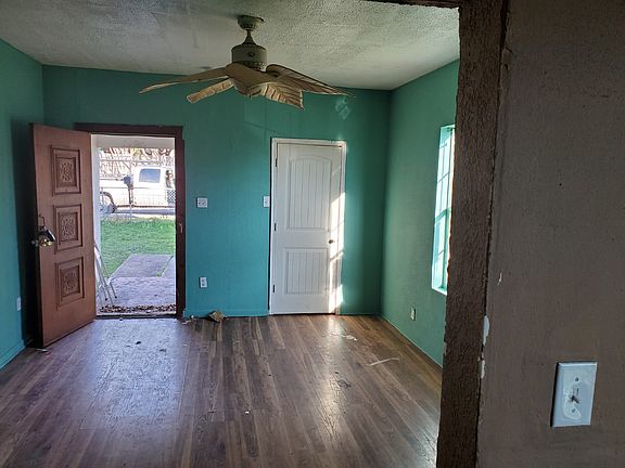 5th image of 4425 S Denley Dr