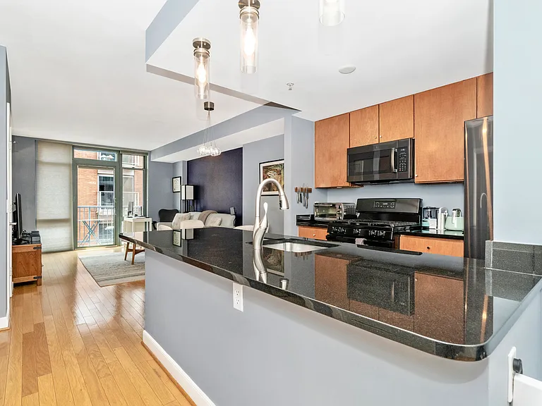 1117 10th St NW #1009 — Photo 5