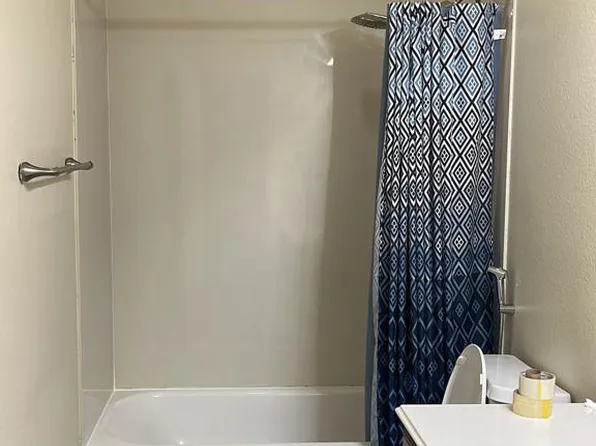 7815 Liverpool Ln, Irving, TX 75063