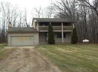 59450 Nine Mile Rd, South Lyon, MI