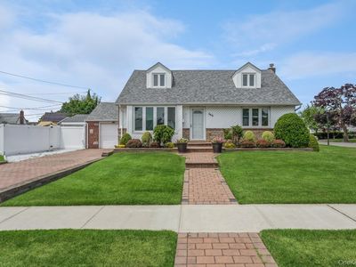 562 Bernice Road, Franklin Square, NY, 11010