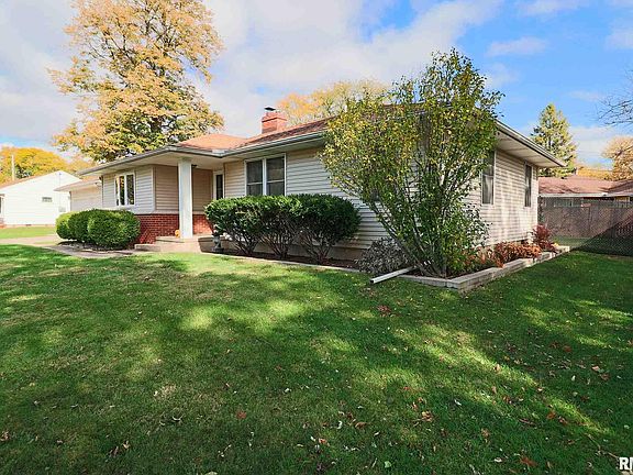 4th image of 4526 N Bournedale Dr