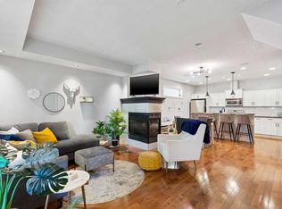 528 W 34th St NW #1, Calgary, AB T2N 2X7