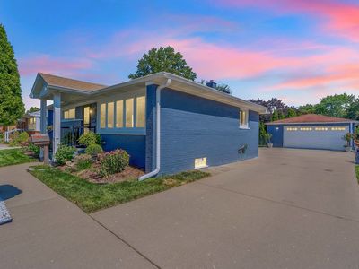 1193 Mohawk Dr, Elgin, IL, 60120
