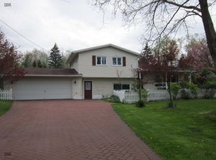 213 Texas Ln, Ithaca, NY 14850