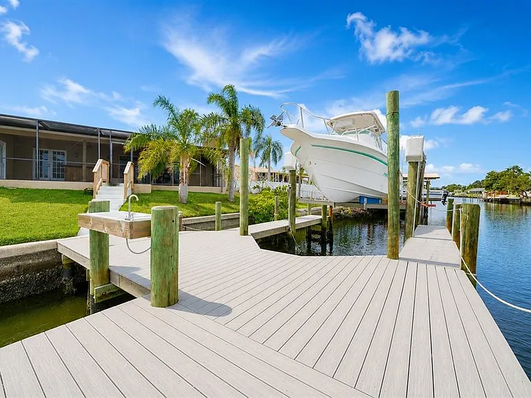 6530 Bimini Ct — Photo 17