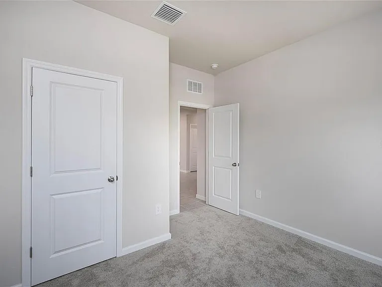 16873 Castoro Dr — Photo 9