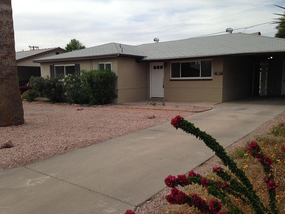 1st image of 212 E Orchid Ln