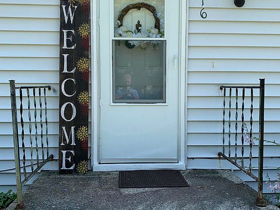 3rd image of 116 E Brink St