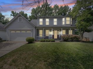 1657 Cobblestone Creek Dr, Florissant, MO 63031