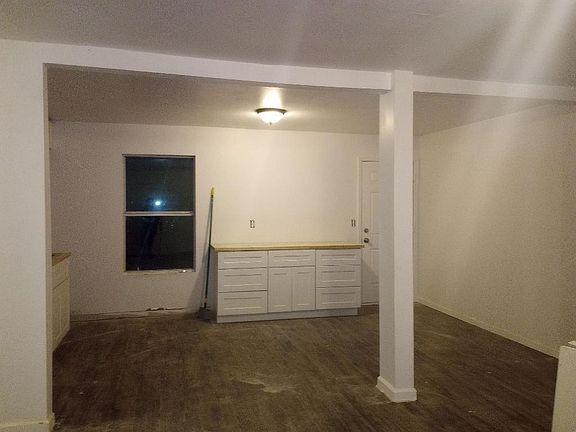 2nd image of 1308 SE 8th St