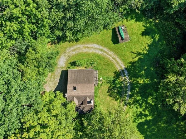 148 Barne Lane, Pownal, VT 05262