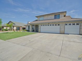 616 Calle Orlando, Arvin, CA 93203