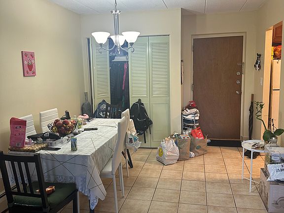 4th image of 80 Newbury Ave APT 17
