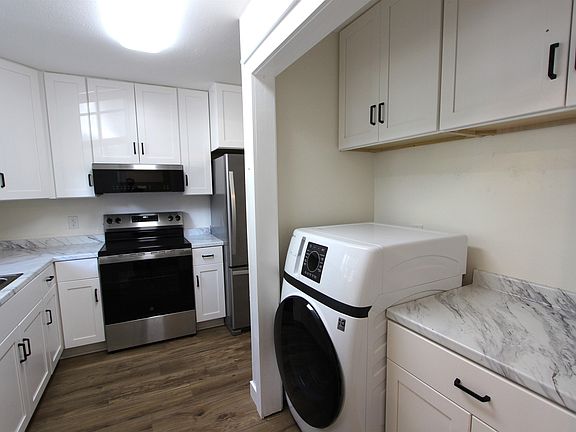 3rd image of 2401 Gregory Dr