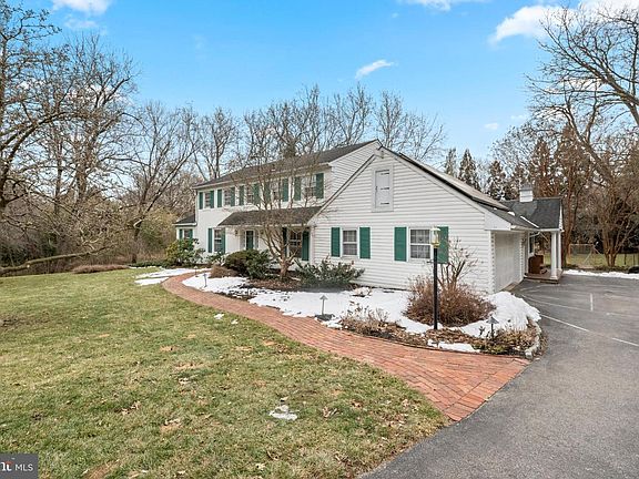 4th image of 714 Gulph Rd