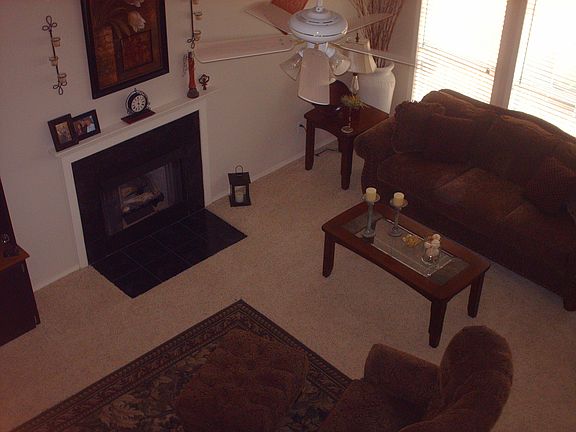5th image of 22 Valley View Dr