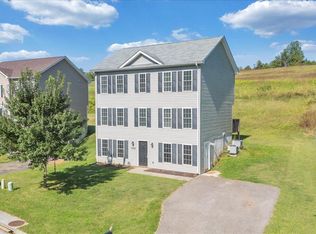 416 Old Fort Rd, Rocky Mount, VA 24151