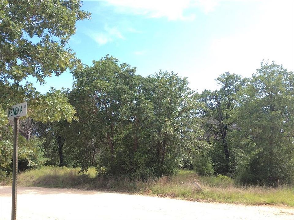 2nd image of 121 Heleakala Dr