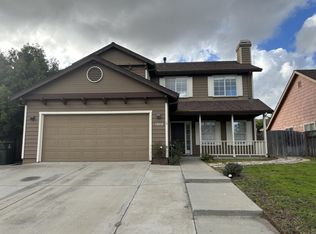 1868 Hartford St, Salinas, CA 93906