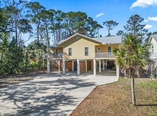 201 1st St NW UNIT B, Steinhatchee, FL 32359