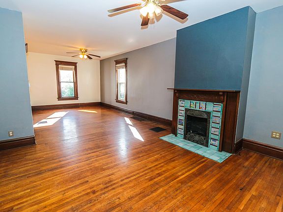 2nd image of 251 E Blake Ave