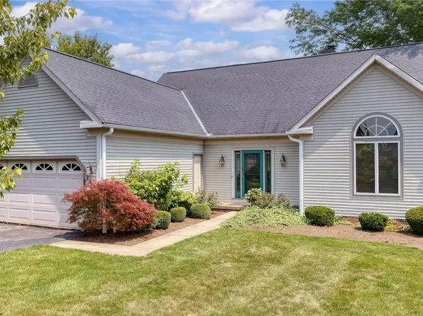 2139 Fairway Blvd, Hudson, OH 44236