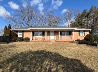 3915 Chesterton St SW, Roanoke, VA 24018