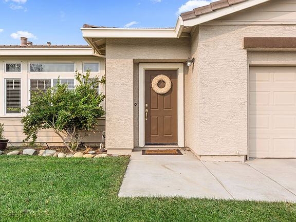 4th image of 1113 Hailey Dr
