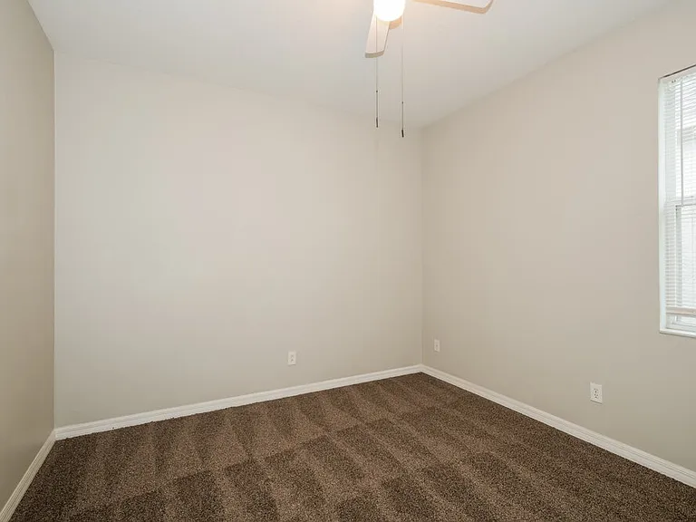 15819 Stags Leap Dr — Photo 12
