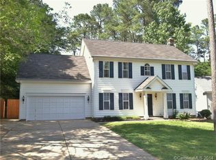 7717 Claiborne Woods Rd, Charlotte, NC 28216