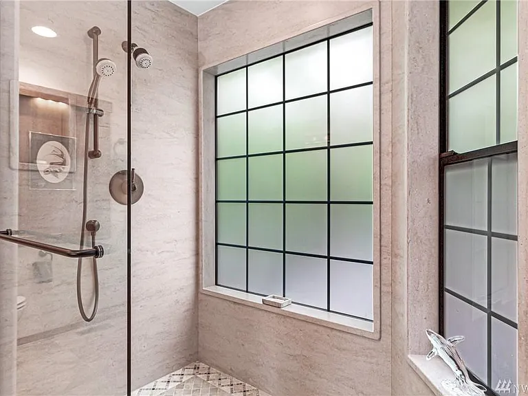 Master bath.