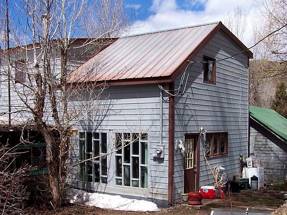 3rd image of 307 Bell Ave