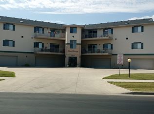 1423 10th Ave E UNIT 301, West Fargo, ND 58078