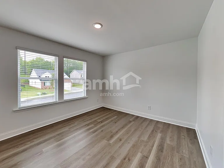 1394 Soapstone Rd — Photo 21