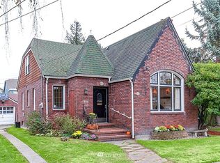 7320 16th Ave NE, Seattle, WA 98115