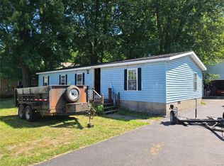 6360 Lakeshore Rd S, Canastota, NY 13032