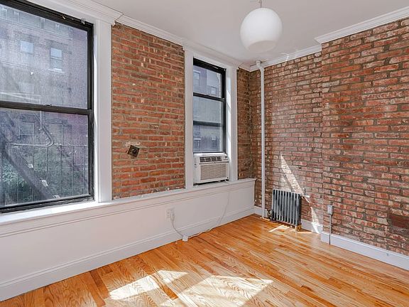 4th image of 411 W 48th St #3F
